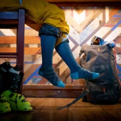 Darn Tough Women's RFL Ultra-Light Ski Socks -Ski Clothing Store 2023 Darn Tough WMN RFL UL Ski Sock TEAL 3