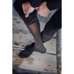 Falke Men's SK7 No Cushion Ski Sock -Ski Clothing Store 2023 Falke M SK7 Sock BLK 4